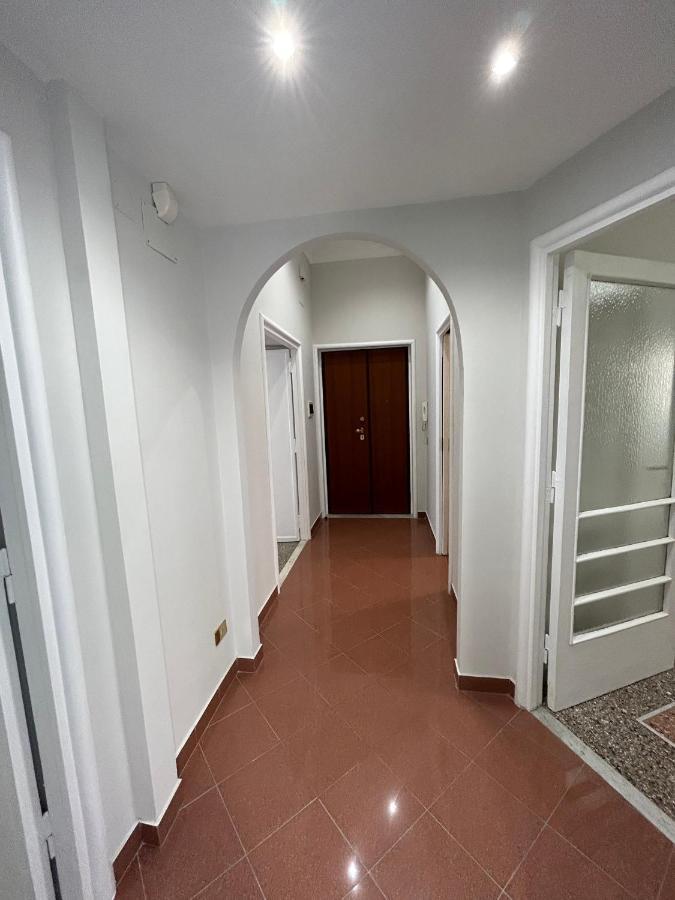 Piazza Vescovio Apartment Rom Exteriör bild